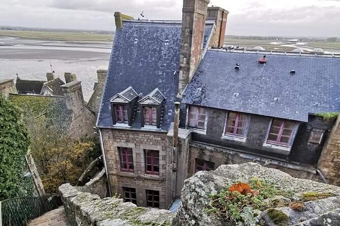 Mont Saint Michel Private VIP Tour With Champagne From Paris - Customer Reviews