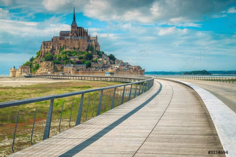 Mont Saint Michel: Village History and Legends Walking Tour - Tour Highlights