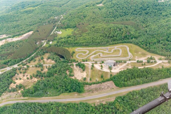 Mont Tremblant: Helicopter Tour With Optional Stopover - Availability and Cancellation Policy