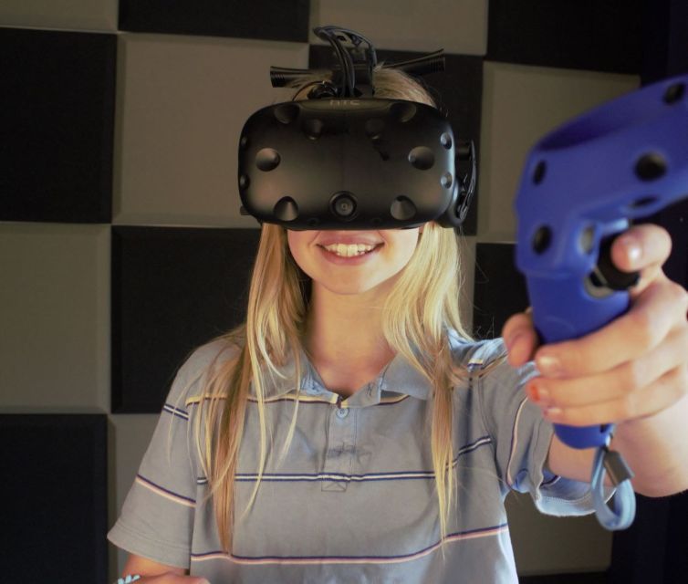 Mont Tremblant: Virtual Reality Gaming Session : 30 Mins - Game Library and Setup