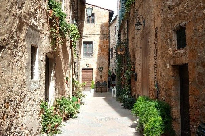 Montalcino and Pienza Tuscany Wine&Cheese Fullday From Florence - Transportation and Comfort