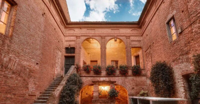 Montalcino: Brunello Wine Tasting & Lunch in a Tuscan Castle - Experience Highlights