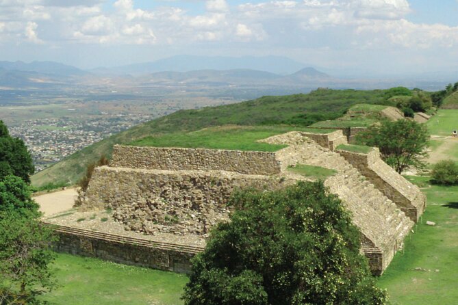 Monte Alban - Full Day Guided Tour With or Without Food - Oaxaca - Tour Confirmation and Accessibility