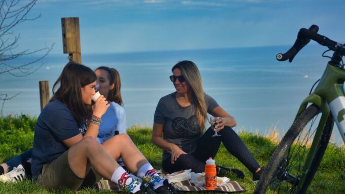 Monte San Bartolo: E-Bike Rental With Picnic Basket - Getting to the Starting Point