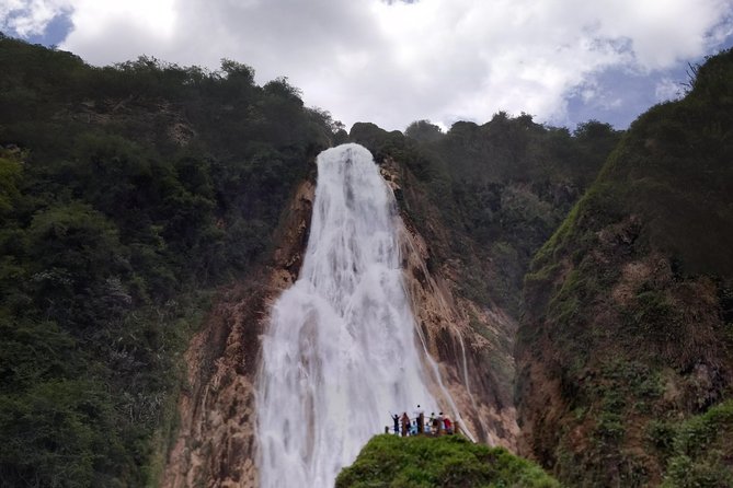 Montebello Lakes and Chiflon Waterfalls Tour - Location and Duration