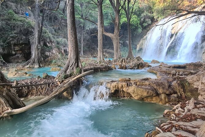 Montebello Lakes and Waterfalls Tour From San Cristobal - Exploring Chiflon Waterfalls
