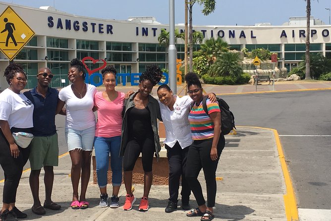 Montego Bay Airport Pickup/Drop Off(Group)Transportation Only - Customer Ratings and Reviews