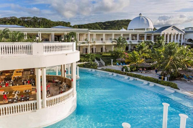 Montego Bay Airport Private Taxi to Grand Palladium Resorts - Pricing and Availability Details