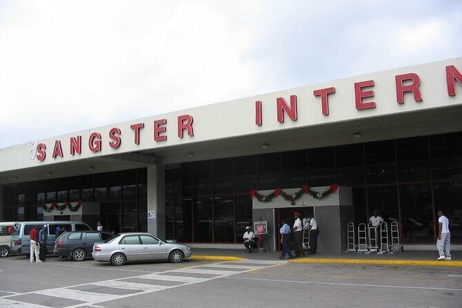 Montego Bay Airport to Hotels in Lucea Grand Palladium - Key Points