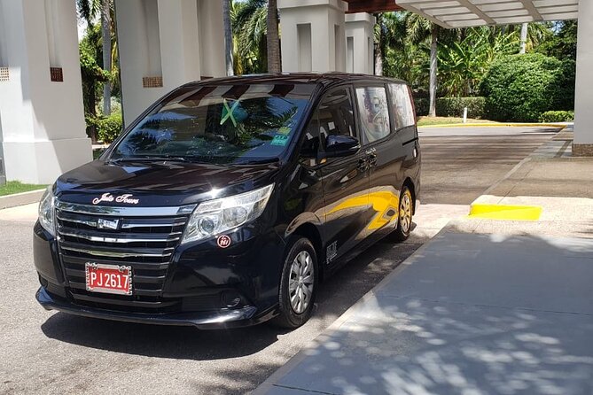 Montego Bay Airport to Ocean Carol Spring Private Transfers - Pricing and Reviews