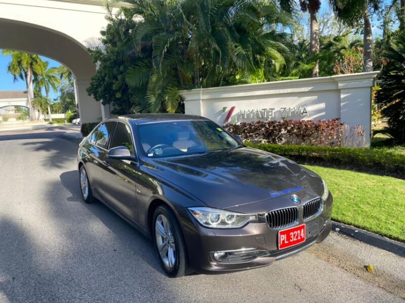 Montego Bay Airport Transfer - Hyatt Zilara & Ziva Rose Hall - Vehicle Information