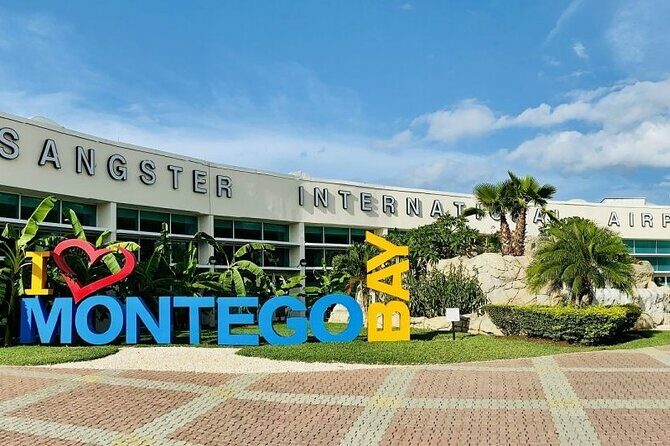 Montego Bay Airport Transfer to Grand Palladium Hotel Lucea Ja - Key Points