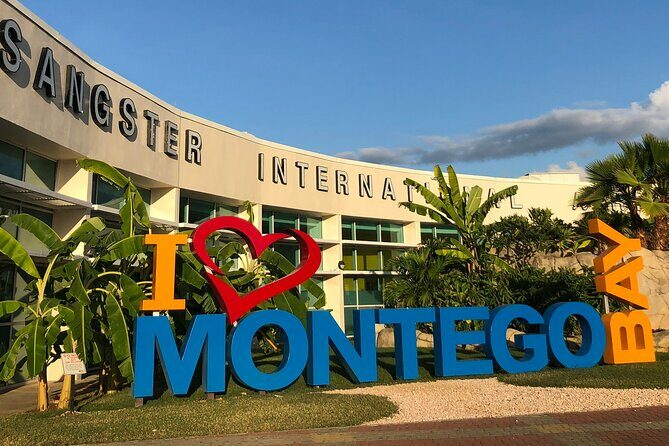 Montego Bay Airport Transfer to Grand Palladium Hotel Lucea Ja - Why Choose This Transfer?