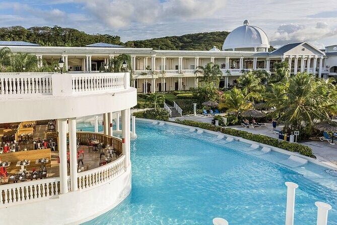 Montego Bay Airport Transfer to Grand Palladium Hotel Lucea Ja - The Sum Up