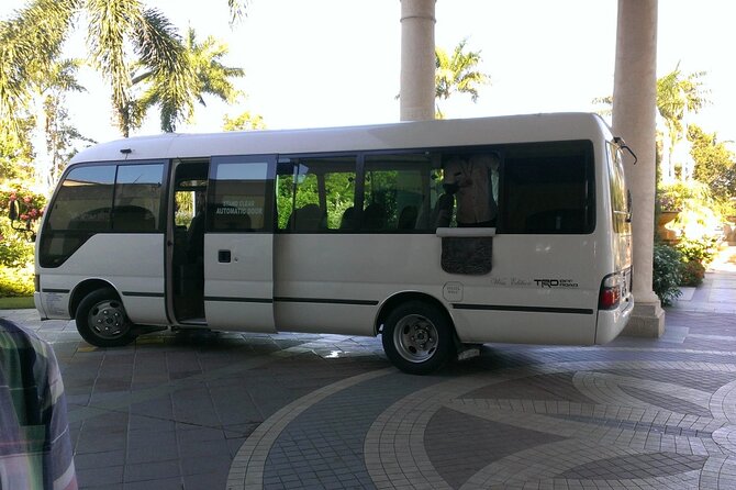 Montego Bay Airport Transfer to Negril Hotel - Vehicle Options and Amenities
