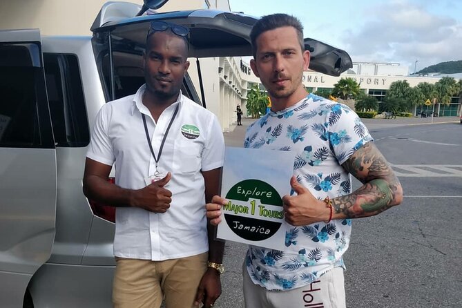 Montego Bay Airport Transfer to Resorts in Montego Bay - Overview and Service Details