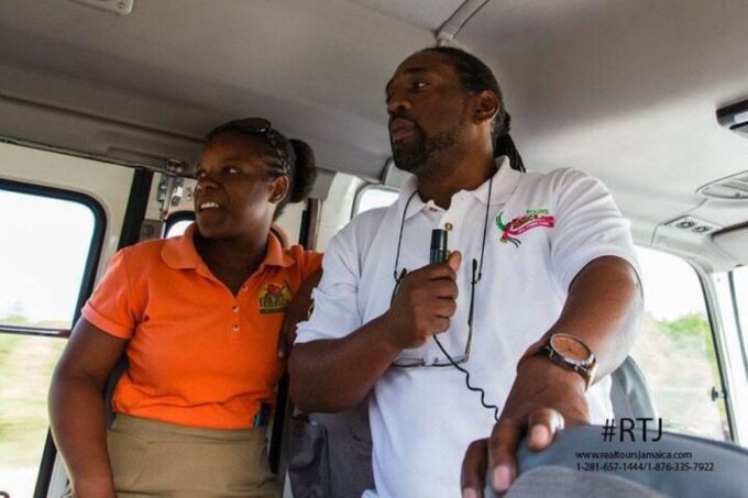 Montego Bay: City Highlights and Souvenir Shopping Tour - Packing and Preparation Tips