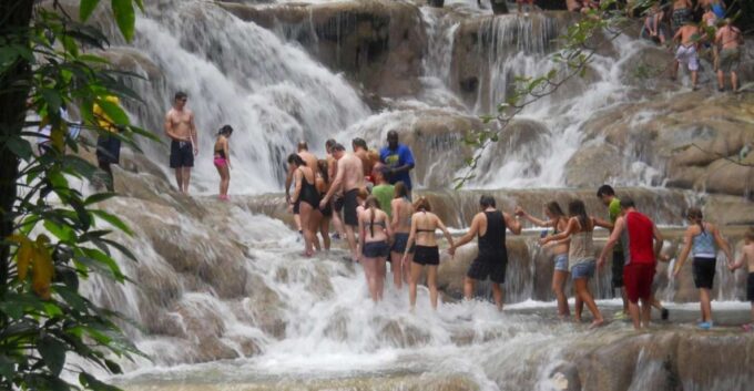 Montego Bay: Dunn River Fall & Bamboo Beach Club VIP Access - Recommended Items to Bring