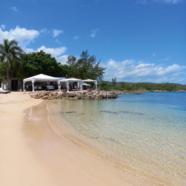 Montego Bay: Dunn River Fall & Bamboo Beach Club VIP Access - Pickup and Transportation Details