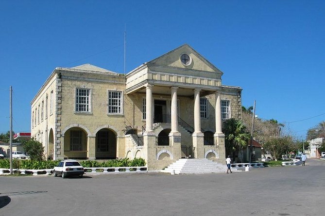 Montego Bay Fast Track Sightseeing Plus Parasailing - Sightseeing Experience