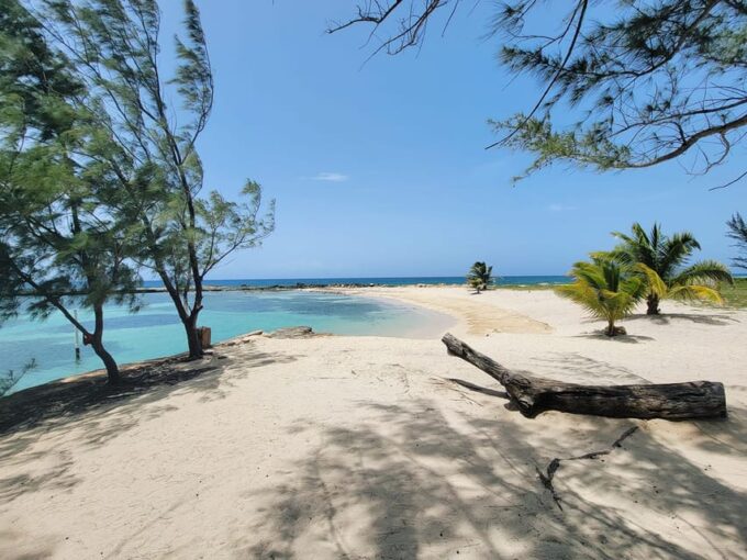 Montego Bay: Green Grotto Cave+Horseback Riding+River Tubing - Horseback Riding Adventure