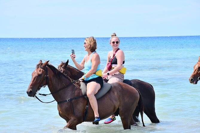 Montego Bay Hotels Private Airport Transfer - Meeting and Pickup Details