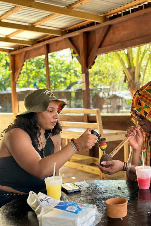 Montego Bay: Marijuana Farm Private Tour With Transportation - Tour Experience