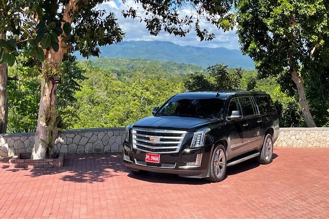 Montego Bay, Negril, Ocho Rios Areas Private Luxury Transfer - Driver Performance and Communication