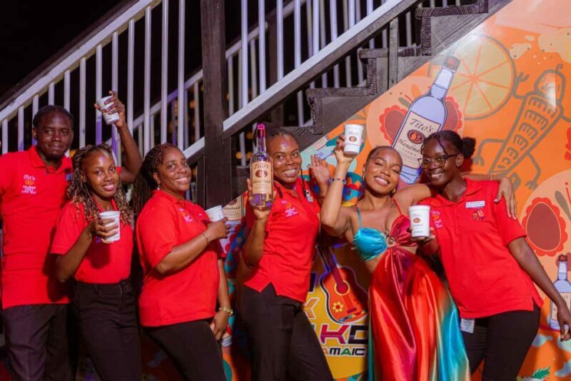 Montego Bay: Poko Loko Floating Bar Island Chill Tour - Introduction