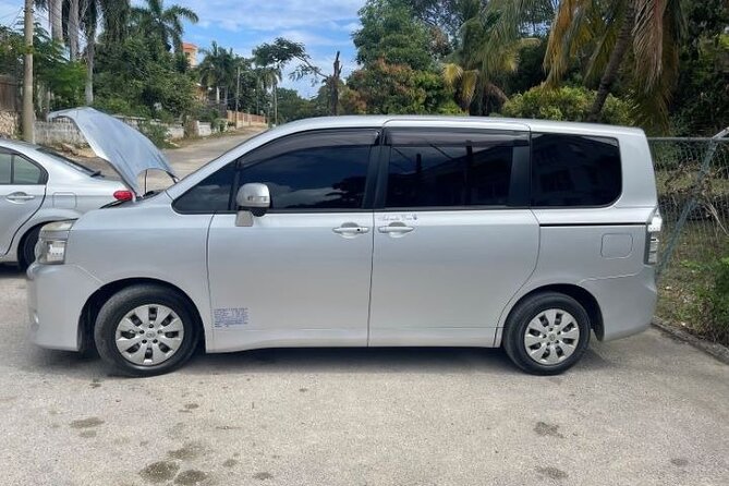 Montego Bay Private Airport Transfers - Round Trip - Pickup and Drop-off