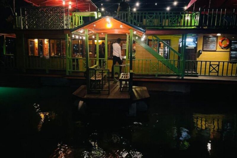 Montego Bay: Private Transportation to Houseboat Restaurant - Key Points