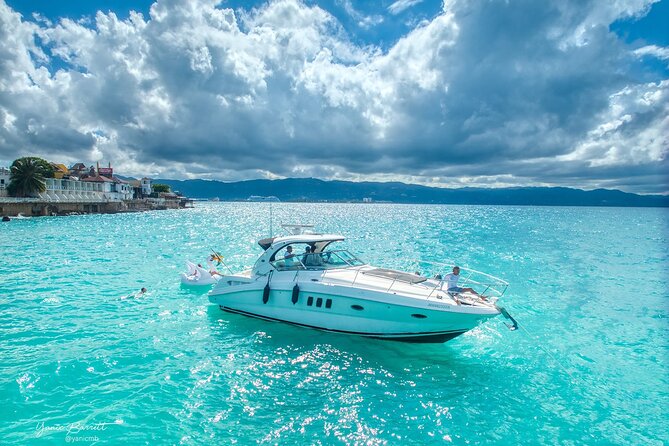 Montego Bay Private Yacht Tour With Open Bar and Lunch - Customer Feedback