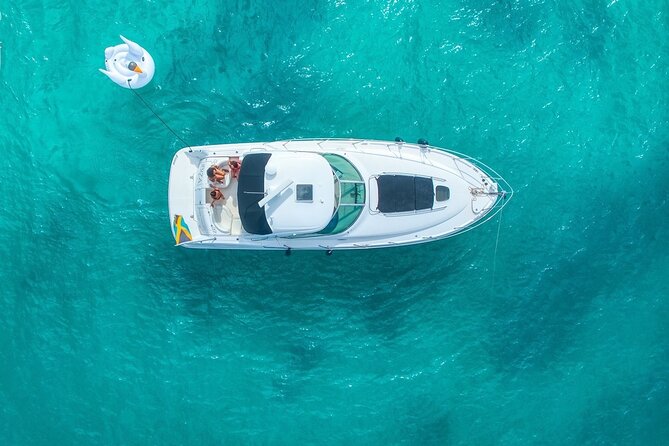 Montego Bay Private Yacht Tour With Open Bar and Lunch - Experience Highlights