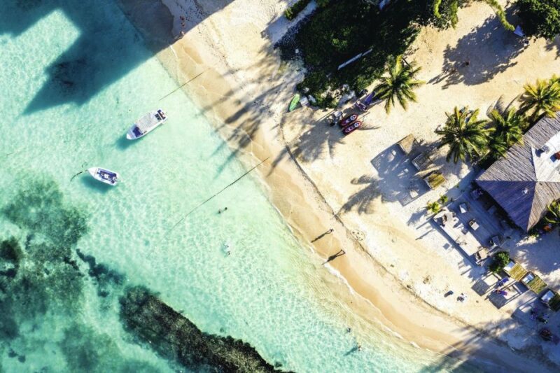 Montego Bay: Seven Miles Beach and Ricks Café Sunset View - Key Points