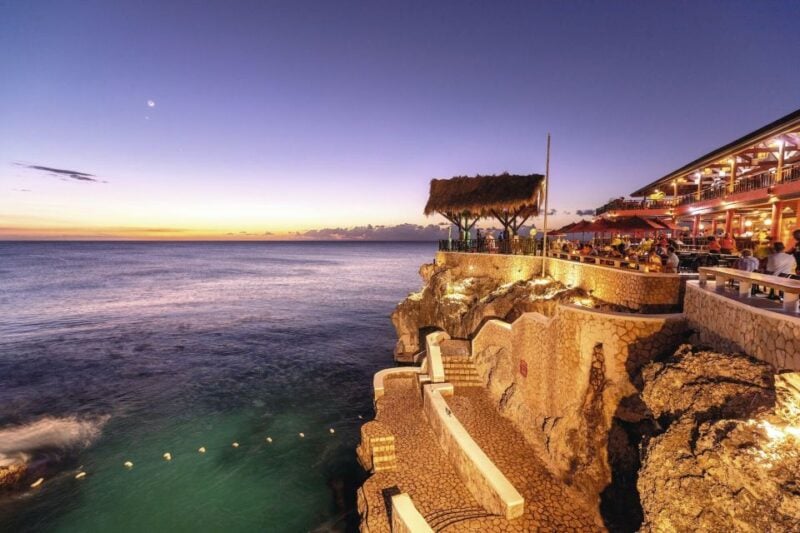 Montego Bay: Seven Miles Beach and Ricks Café Sunset View - Itinerary and Experience