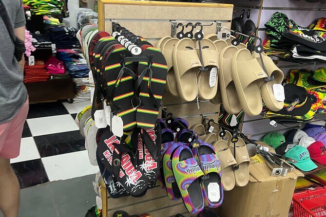 Montego Bay Sightseeing, Souvenir Shopping and local food hunt - The Sum Up