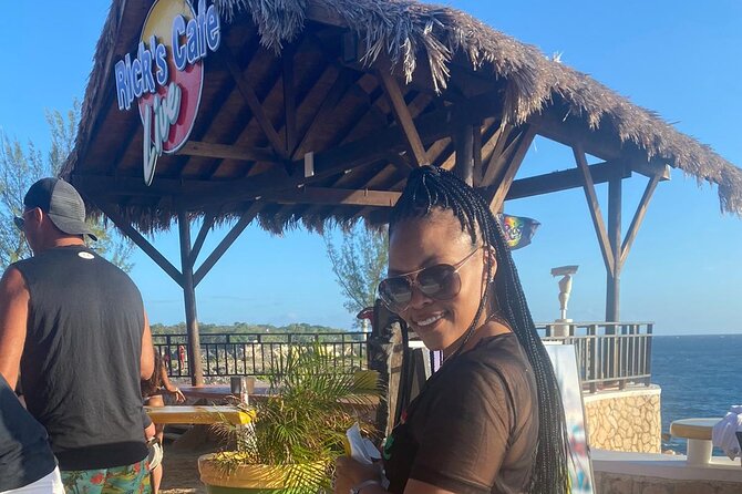Montego Bay to Catamaran Cruise, Negril Beach and Ricks Café - Accessibility and Fitness Requirements