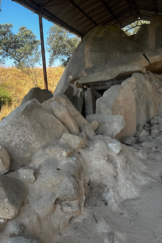 Montemor-o-Novo or Évora: One-Day Tour of Megaliths - Booking and Availability