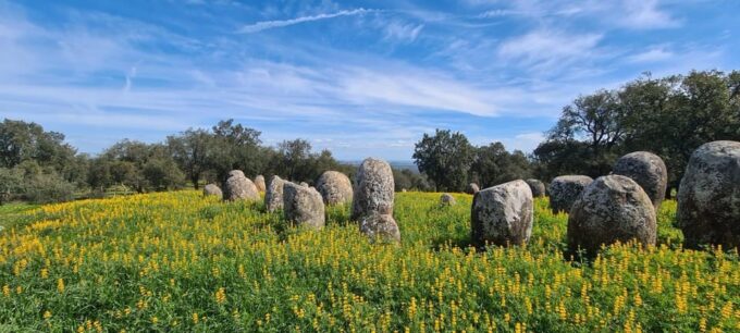 Montemor-o-Novo or Évora: One-Day Tour of Megaliths - Location Options