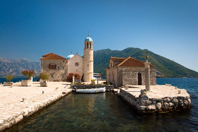Montenegro Coast Experience From Dubrovnik - Discovering Kotors History