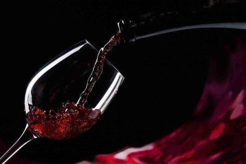 Montepulciano Wine Tasting and Orvieto Private Day Tour - Cultural Insights