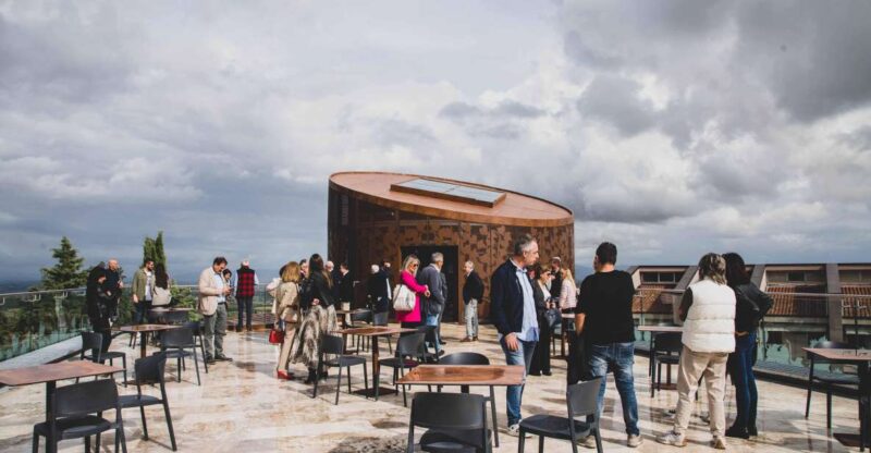 Montepulciano Wine Tour and Tasting Experience With Pairings - Wine and Cheese Pairings