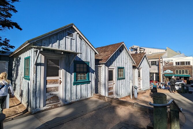 Monterey Cannery Row Scavenger Hunt - Navigating the Scenic Route