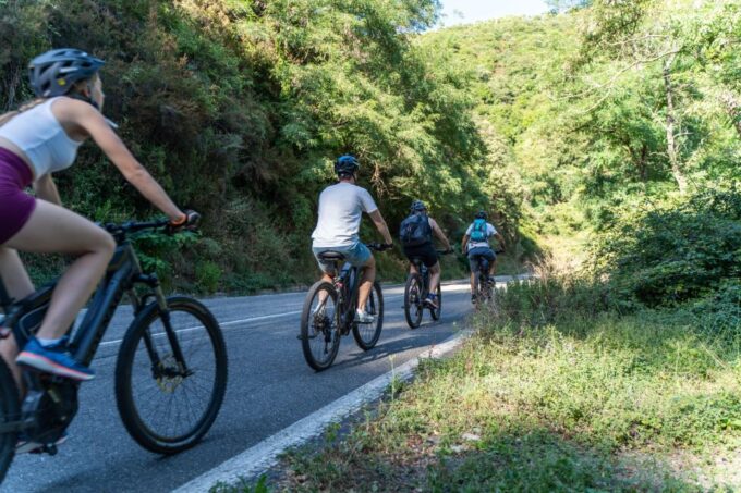Monterosso Al Mare: Cinque Terre National Park E-Bike Tour - Exploring Cinque Terre by E-Bike