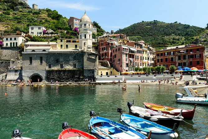 Monterosso and Portofino Shore Excursion From La Spezia - Tour Guides and Commentary