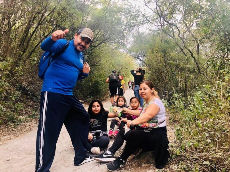 Monterrey: Cerro De La Silla Sunset Hike Cable Car - Hike to Viewpoint