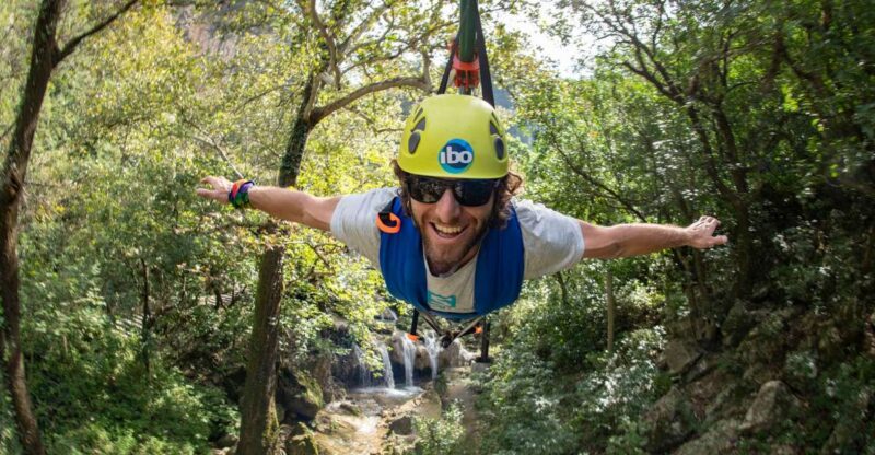 Monterrey, NL: Ibo Adventurers in Horse Cola - Key Points