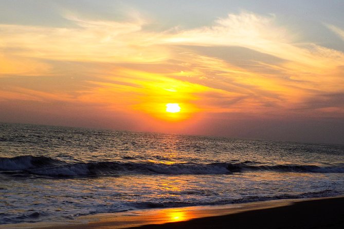 Monterrico Beach - Pacific and Black Sand - - Key Points
