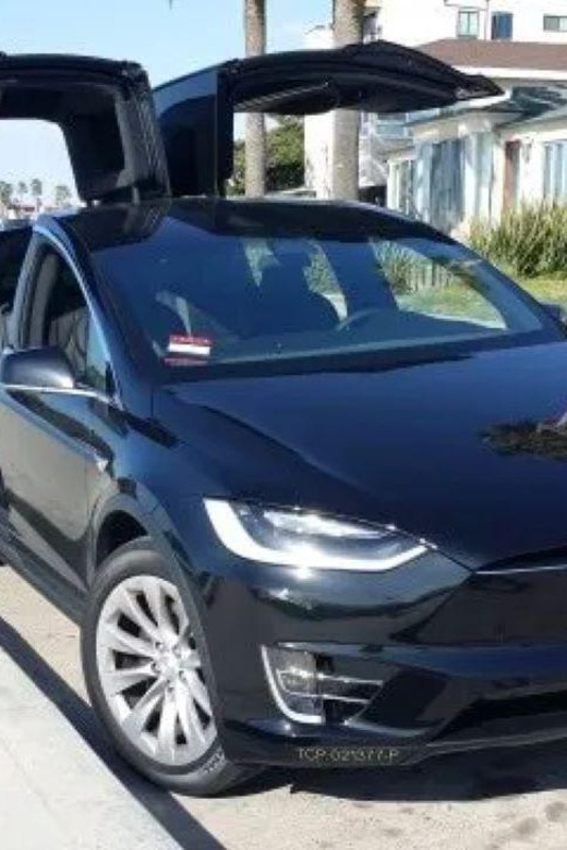Montgomery-Gibbs Airport: Shuttle Service to San Diego - Vehicle Options and Capacity