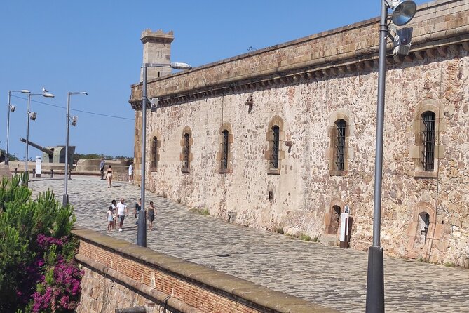 Montjuic Castle Admission Ticket - Accessibility and Convenience